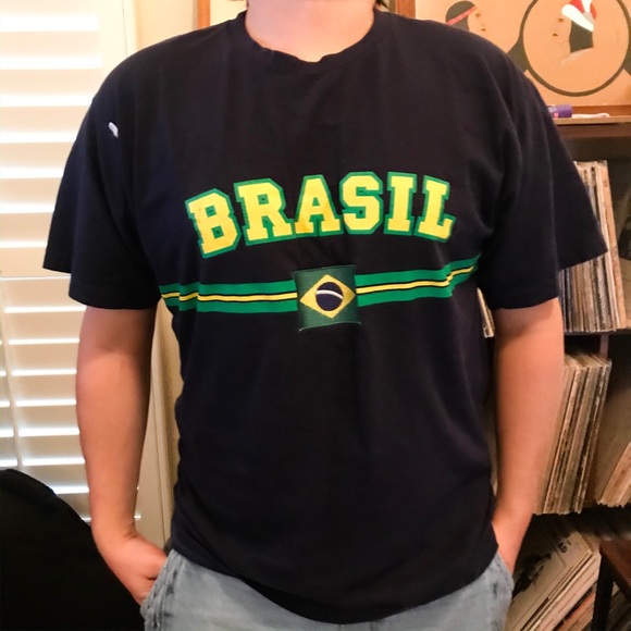 Vintage Embroidered Brazil Tee soccer size large - Picture 1 of 5